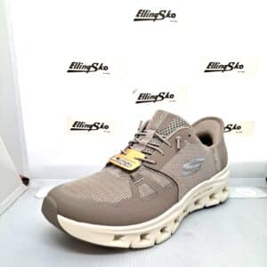 SKECHERS GLIDESTEP SNEAKER 150