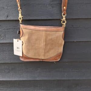 REDESIGNED TASKE LUCIE SMALL T