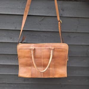 REDESIGNED TASKE MUMI SMALL Ta