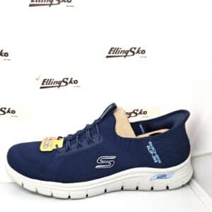 Alternative view of SKECHERS SLIP INN ARCH FIT 104
