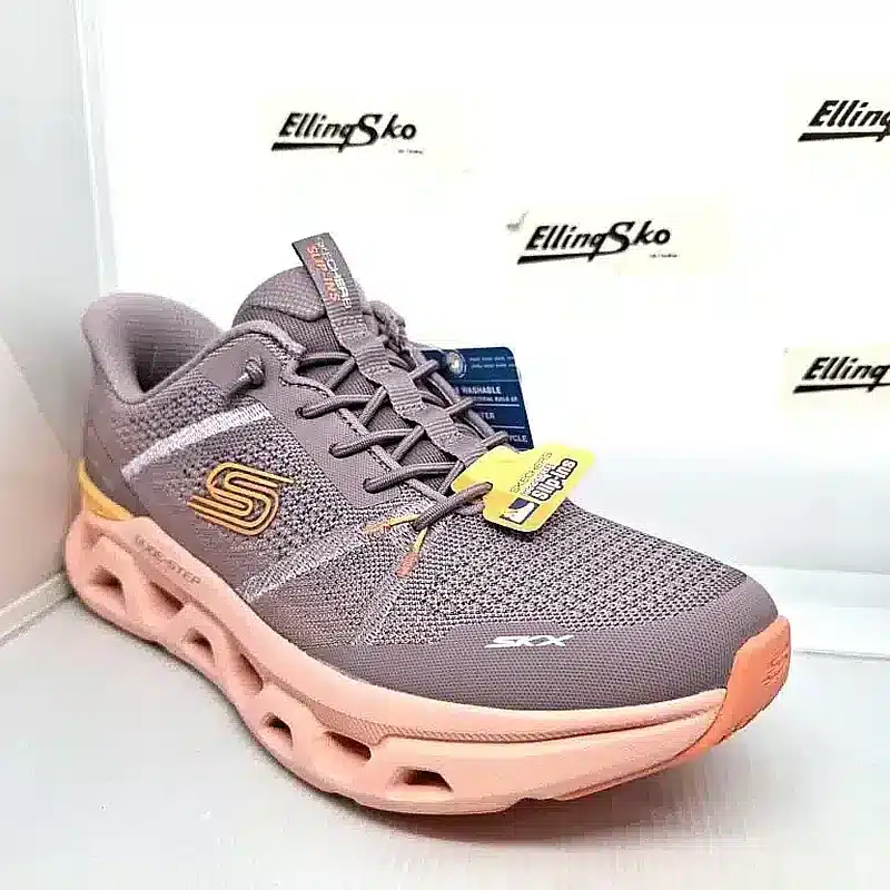 SKECHERS GLIDESTEP ALTUS Damesko