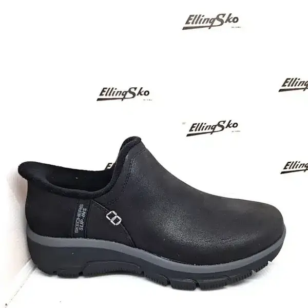 SKECHERS Easy Going Modern Hour Slip-Inn