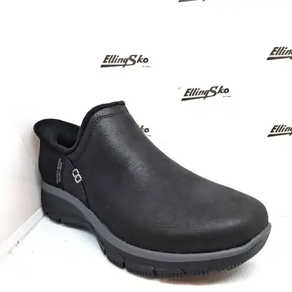 SKECHERS Easy Going Modern Hour Slip-Inn