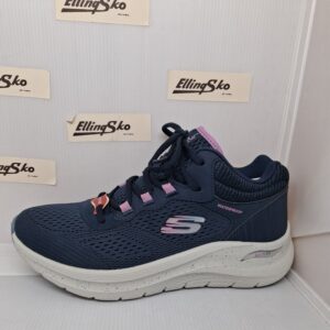 Alternative view of SKECHERS waterproof ARCH FIT