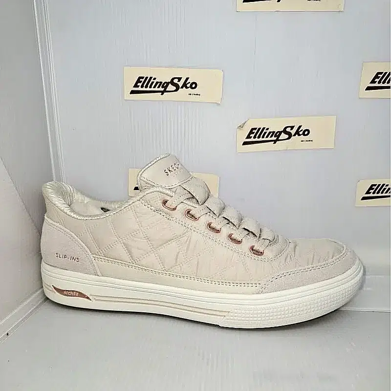 SKECHERS ARCHFIT 177209 Dame sneaker