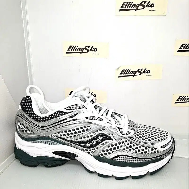 Saucony Progrid Omni Damesko